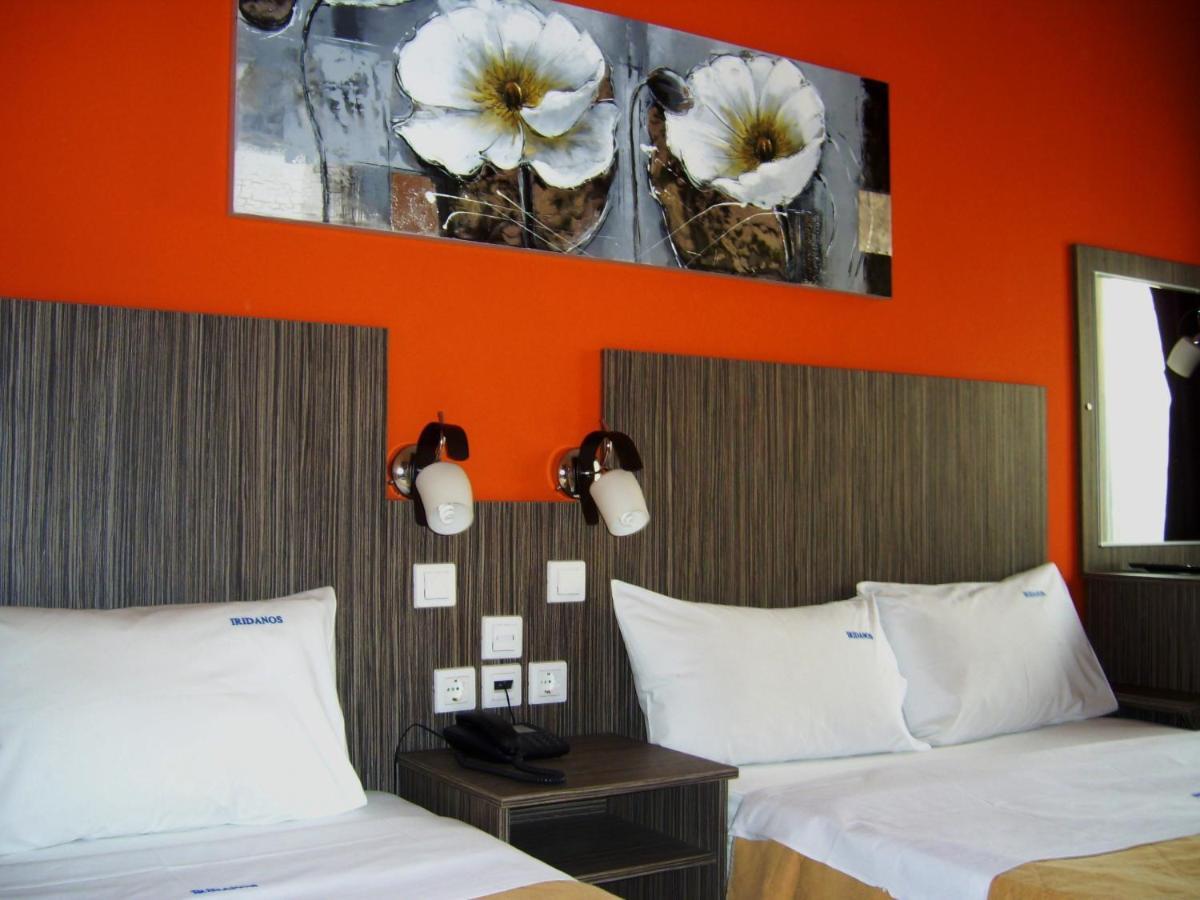 Hotel Iridanos Antikyra Zimmer foto